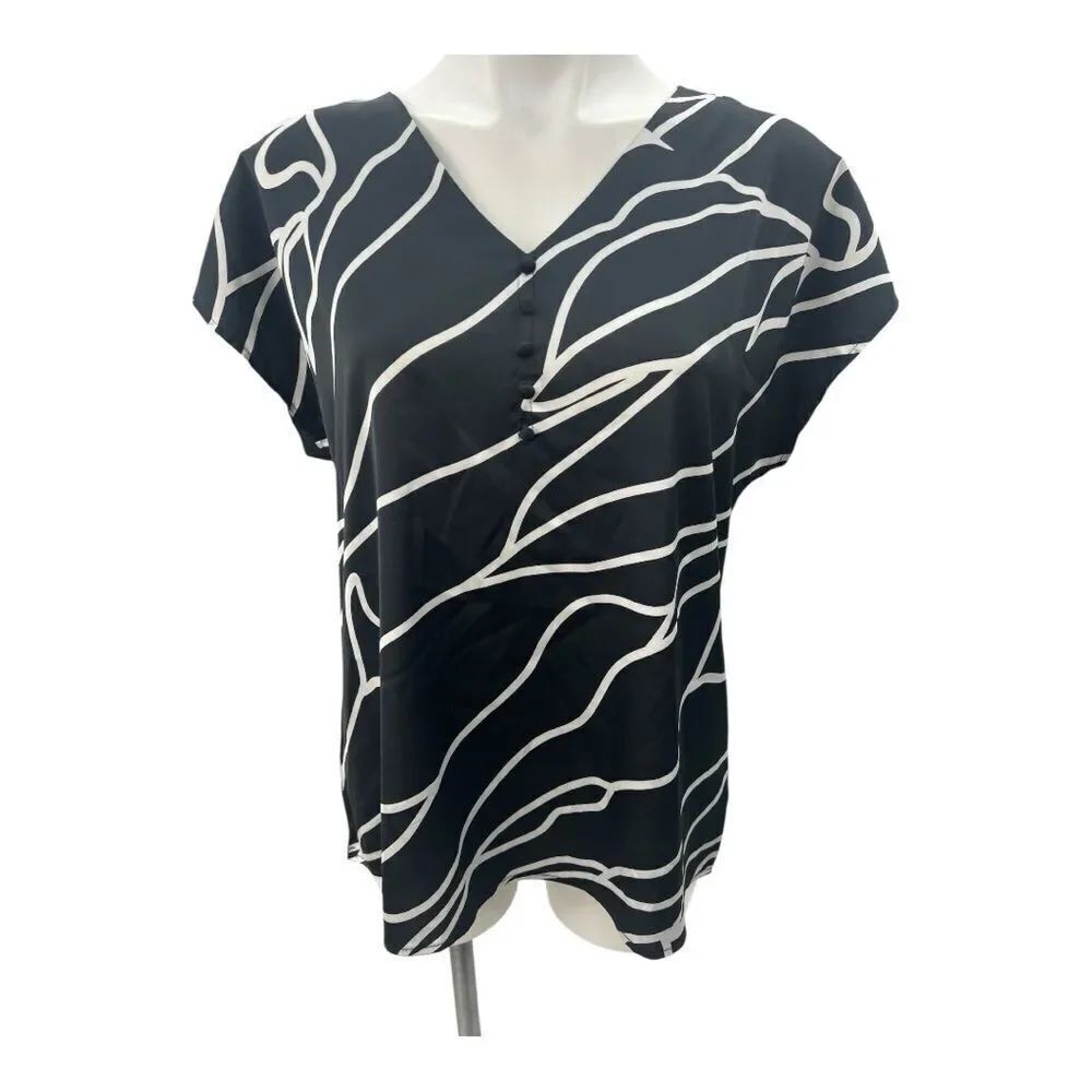 Fred David Black and White Graphic Dolman Sleeve Blouse